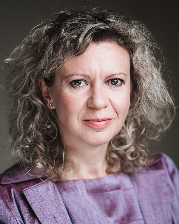 KOLLÁR Kinga